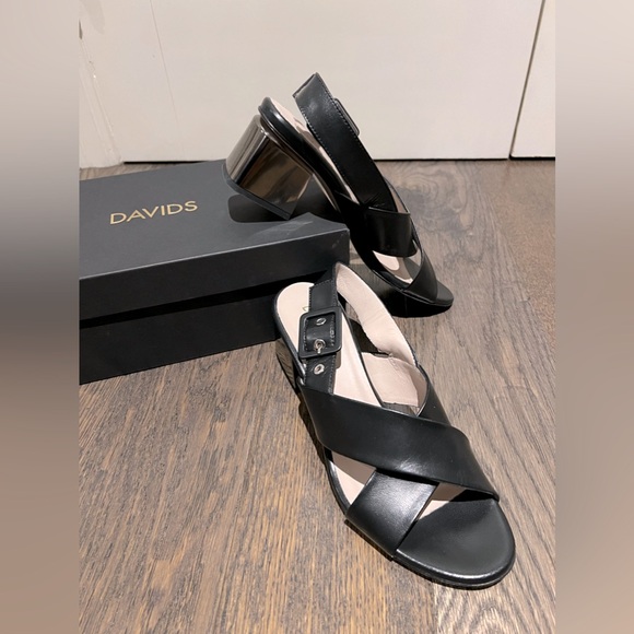 BROWN’S Shoes/Sandals With Chrome Metal Block Heels, New In Box, Size 40 - Picture 11 of 15